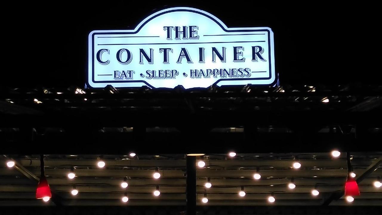 The Container Labuan Bajo Exterior foto